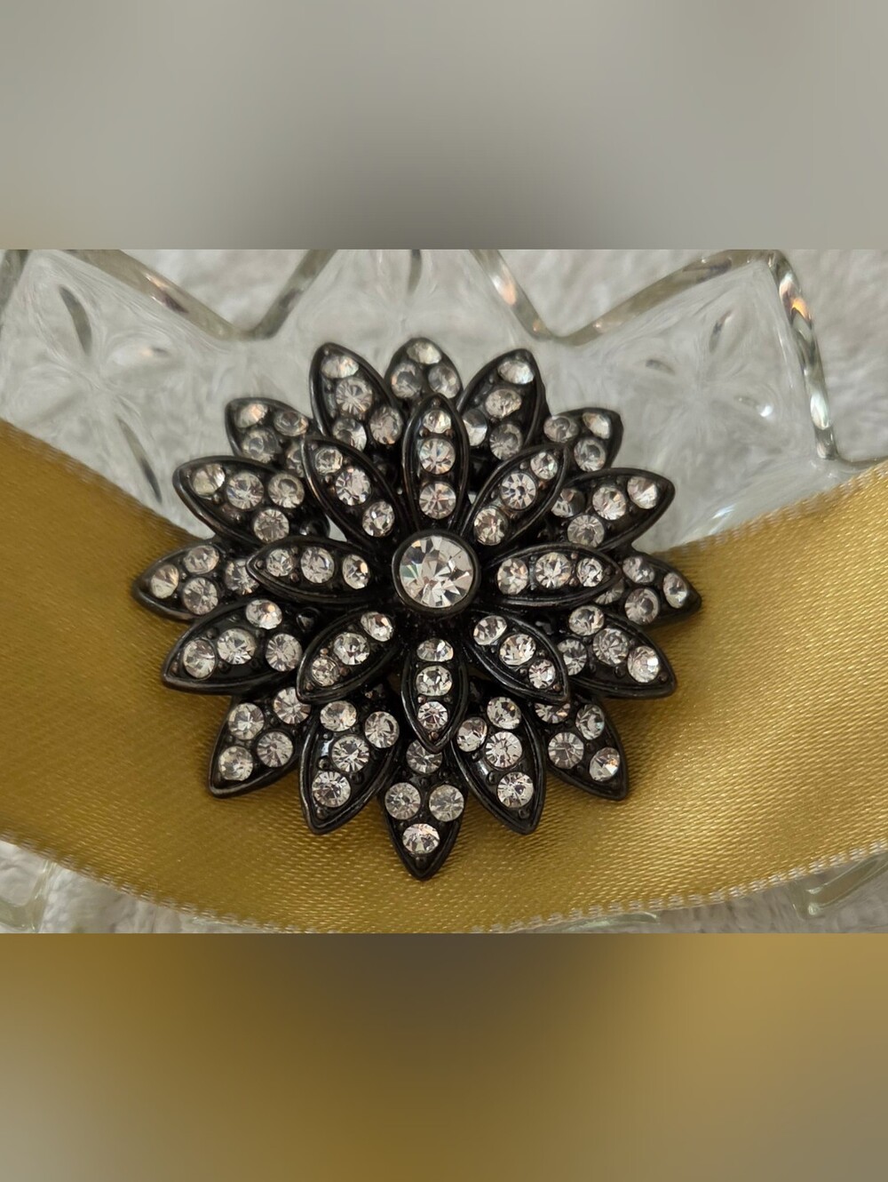 3pc Black Pavé Dome & Filigree Floral Cocktail Stretch Ring Bundle - Picture 2 of 7
